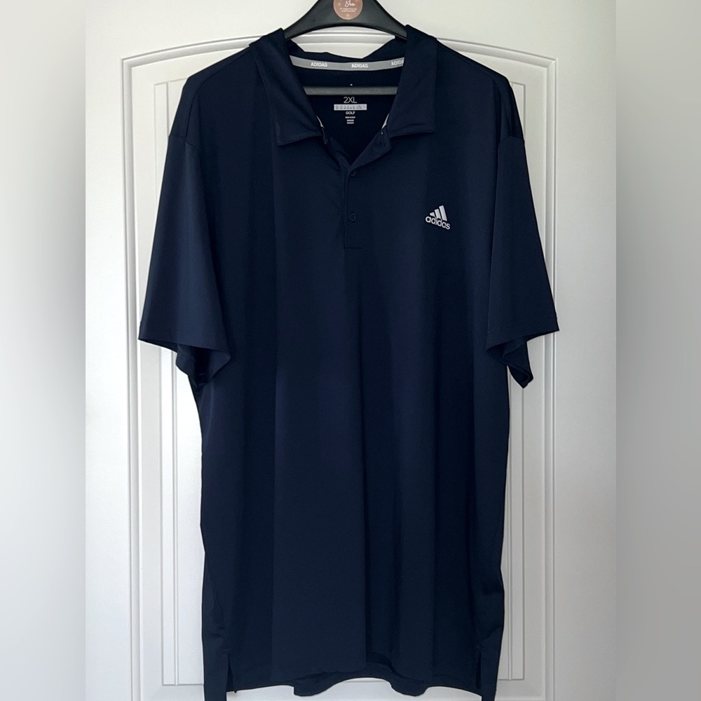 Men’s Adidas short sleeve golf shirt. Color Navy, size 2XL